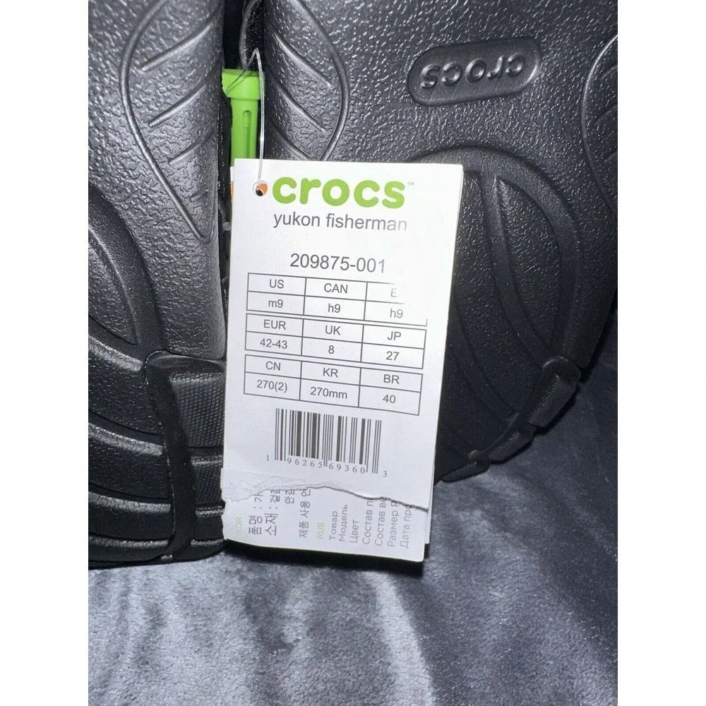 NEW‎ Crocs Yukon Fisherman Black Leather Closed Toe Sandals Mens Size 9